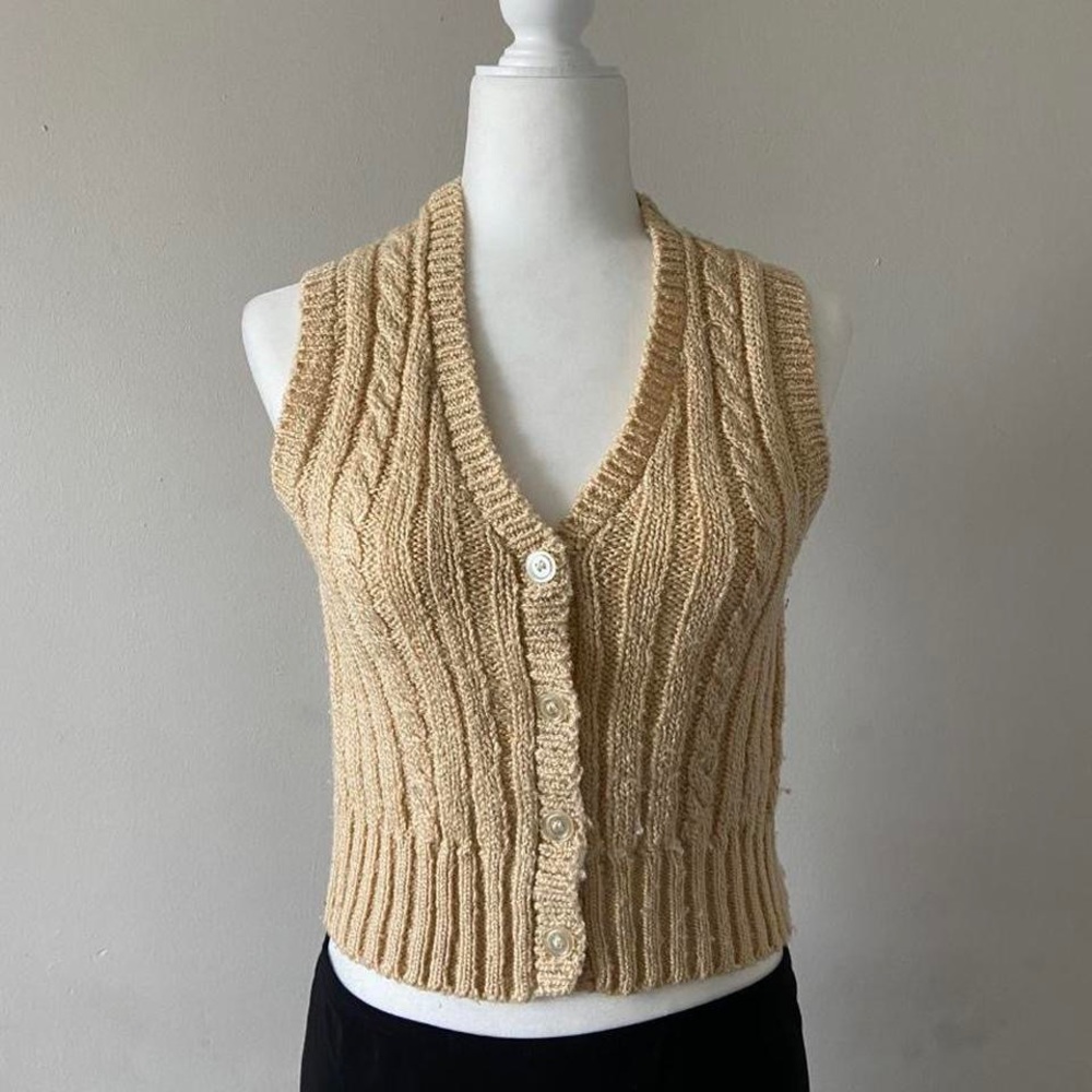Vintage wool knit vest 💫